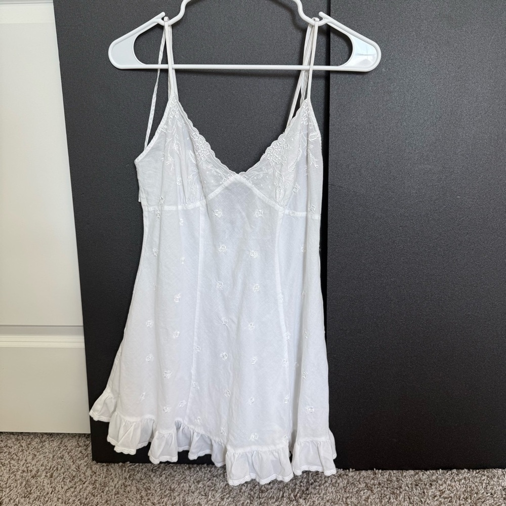 Victoria's Secret Y2K Babydoll Top White Lace Chemise in Small
